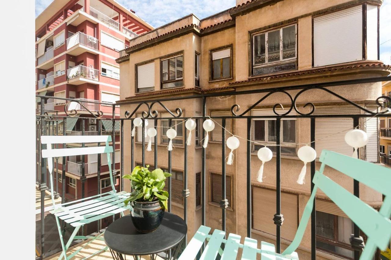 Family And Friends -Alicante Center Exterior foto